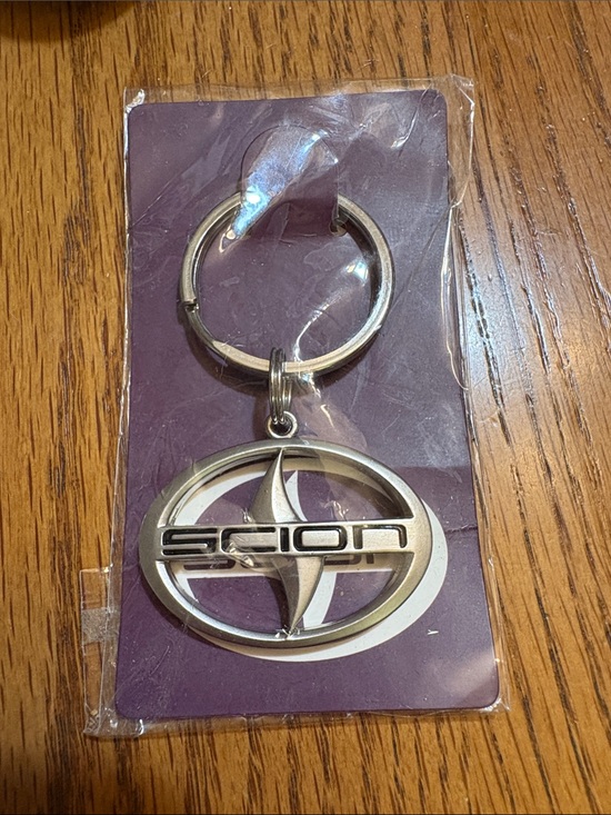Source Unknown Other - Scion Silver Logo Keychain